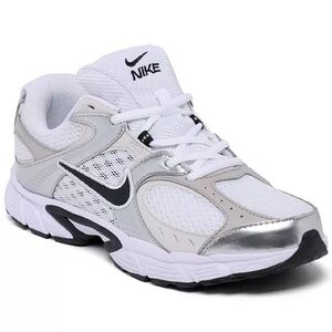Nike Kids Gray and Black Sneakers